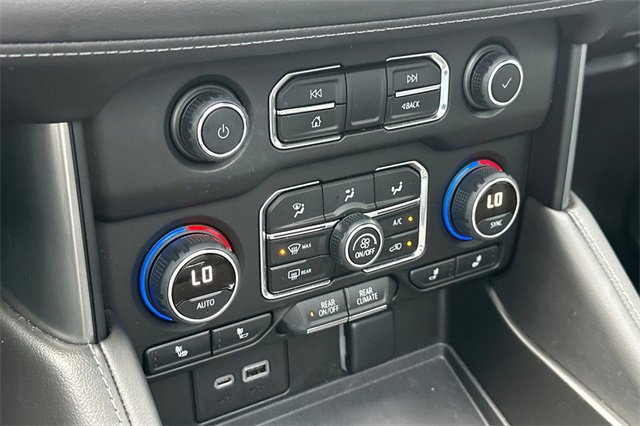 Used 2022 Chevrolet Tahoe Z71 w/ Z71 Off-Road Package image 32