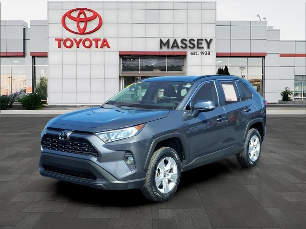 Used 2021 Toyota RAV4 XLE AWD/4WD image 7