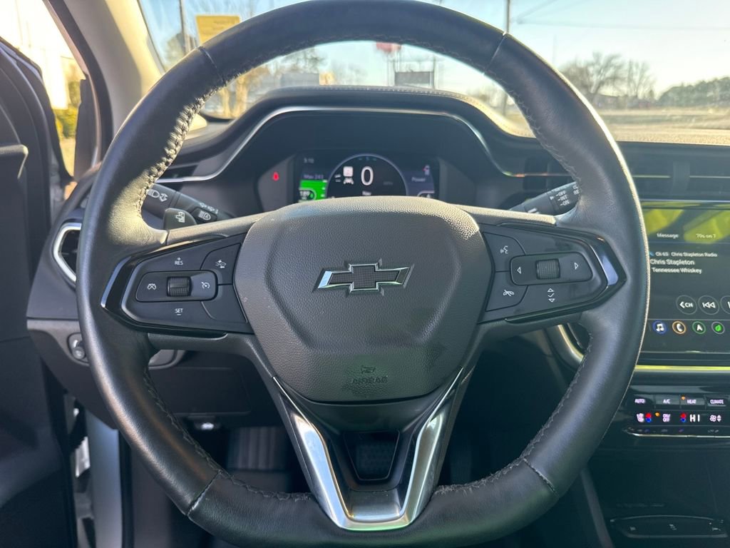 Used 2023 Chevrolet Bolt EUV Premier w/ Sun & Sound Package image 12