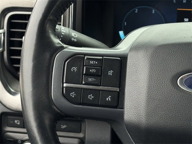 Used 2023 Ford F250 Lariat w/ Sport Appearance Package image 13