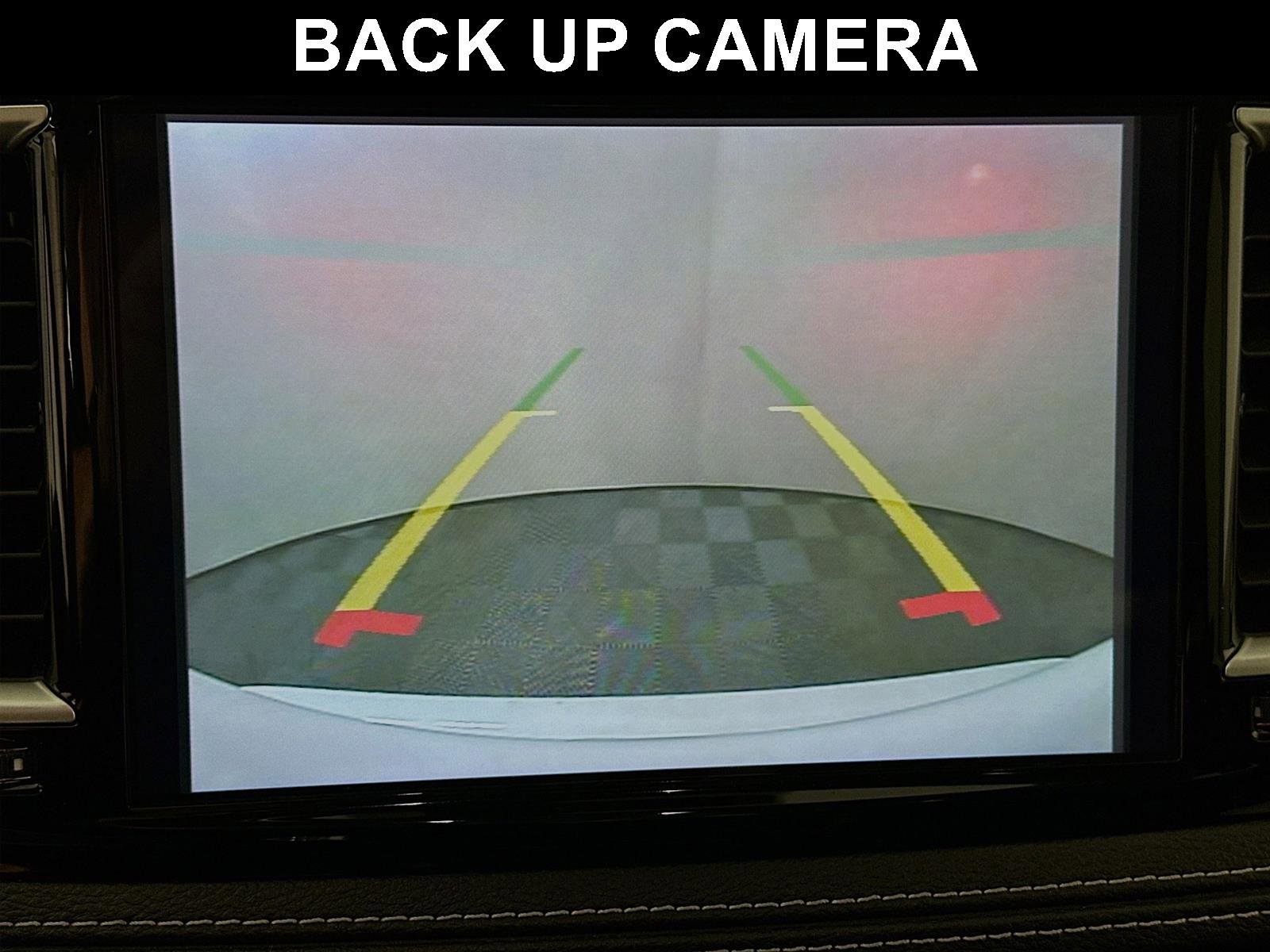 Used 2024 Chrysler Pacifica Select image 6