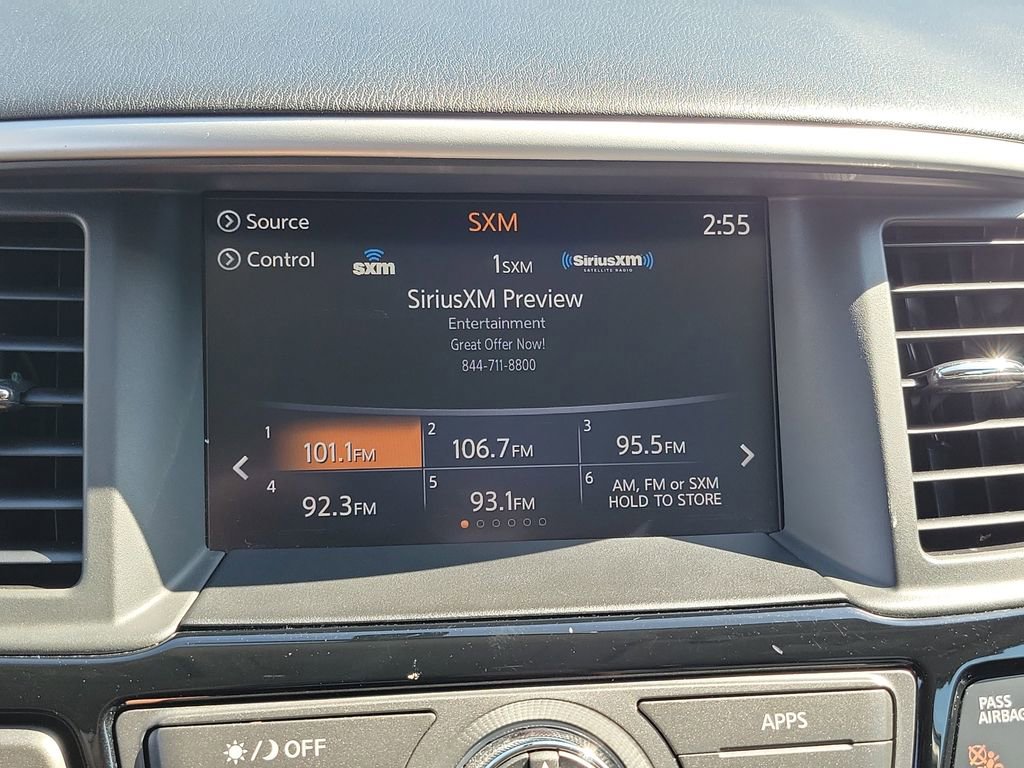 Used 2019 Nissan Pathfinder S FWD image 11