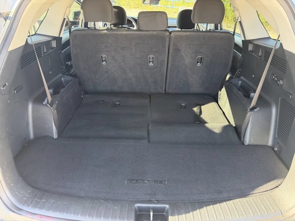 Used 2021 Kia Sorento LX FWD image 35