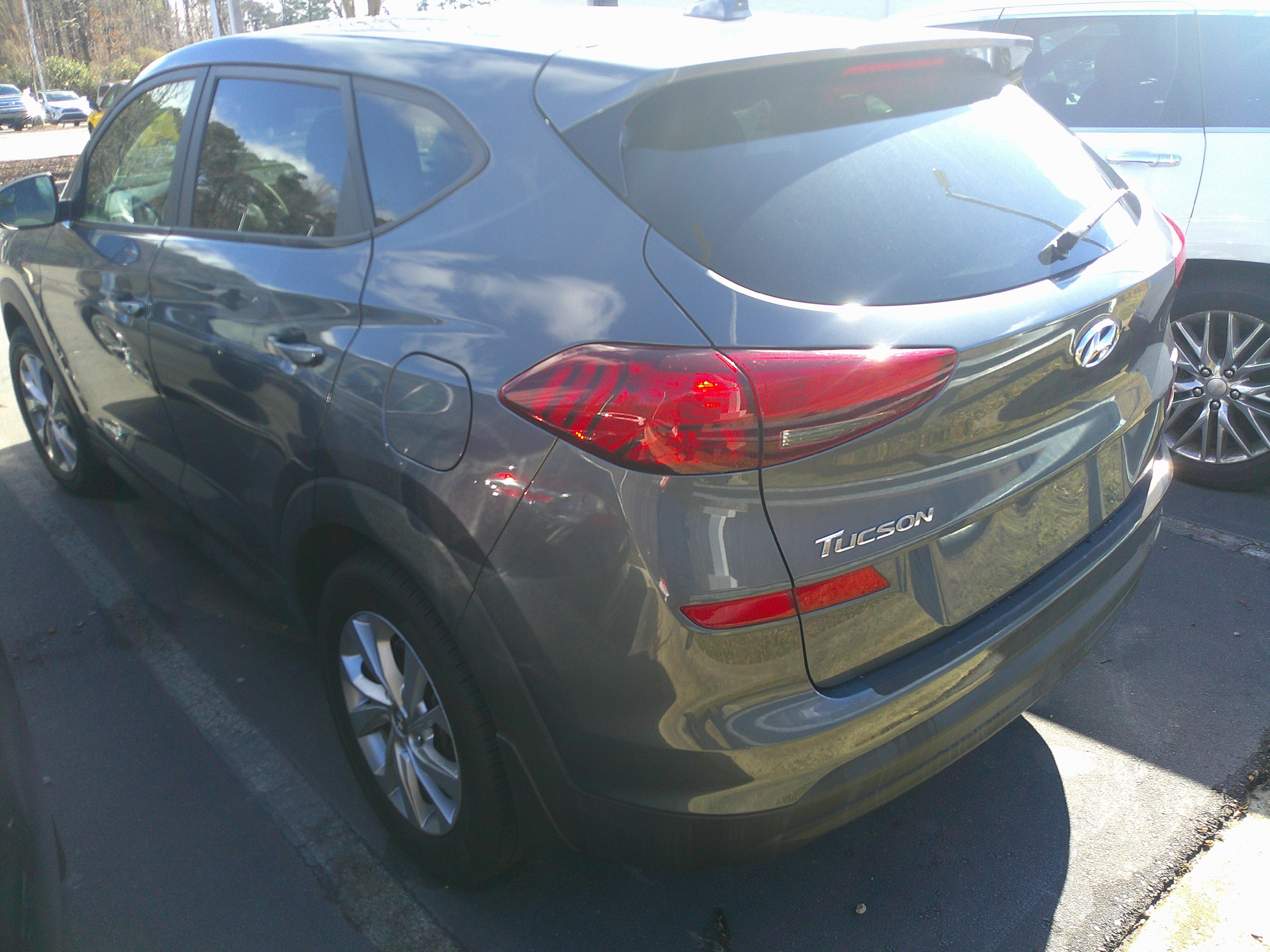 Used 2021 Hyundai Tucson SE w/ Cargo Package image 7