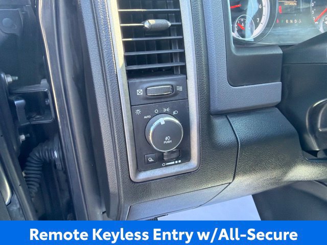 Used 2014 RAM 1500 Express AWD/4WD image 14