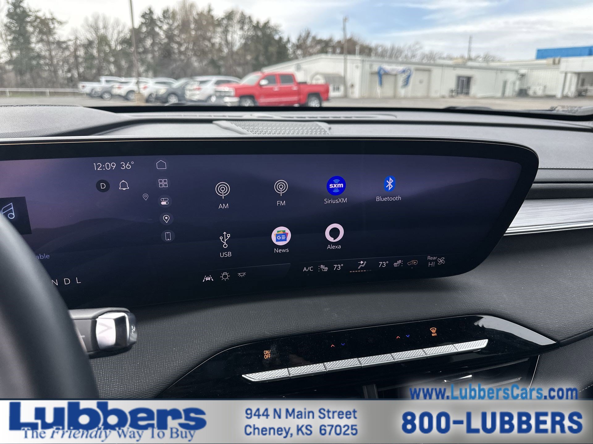 Used 2025 Buick Enclave Preferred image 16