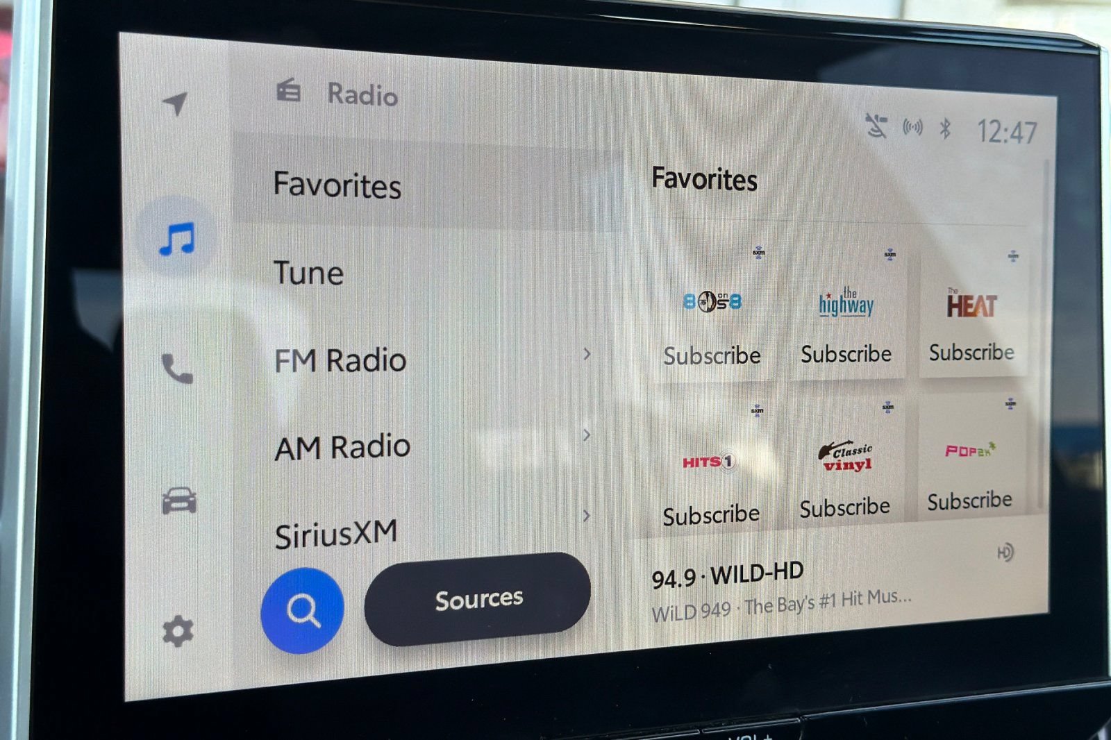 Used 2025 Toyota Corolla XSE FWD image 22