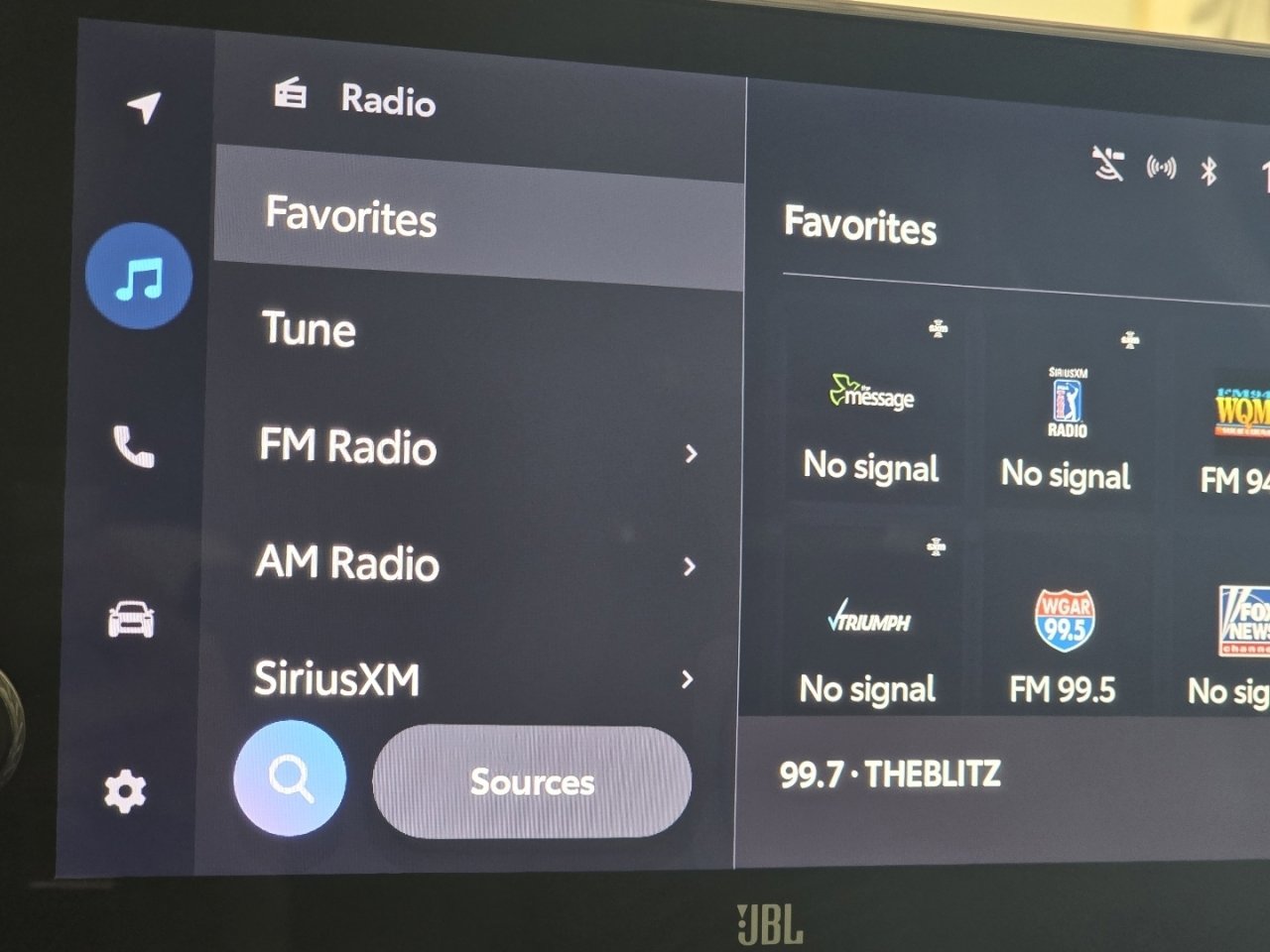 Used 2023 Toyota RAV4 Limited AWD/4WD image 6