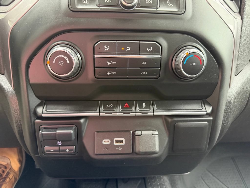 Certified 2022 Chevrolet Silverado 2500 Custom w/ Custom Convenience Package AWD/4WD image 23