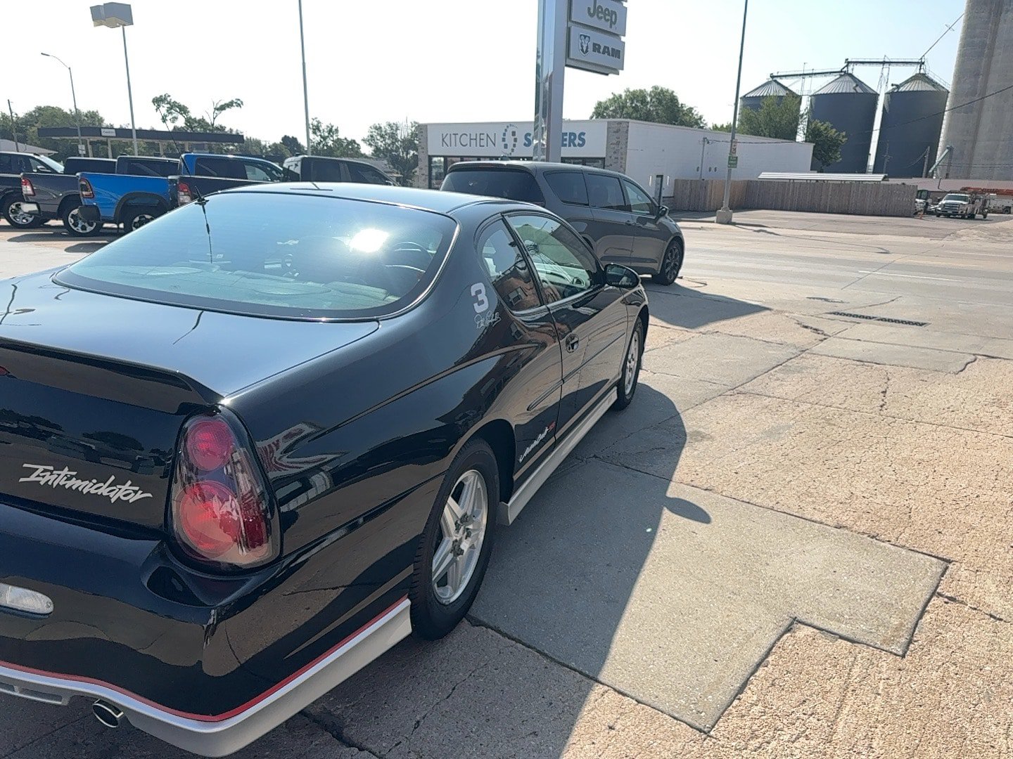 Used 2002 Chevrolet Monte Carlo SS w/ Preferred Equipment Group FWD image 5