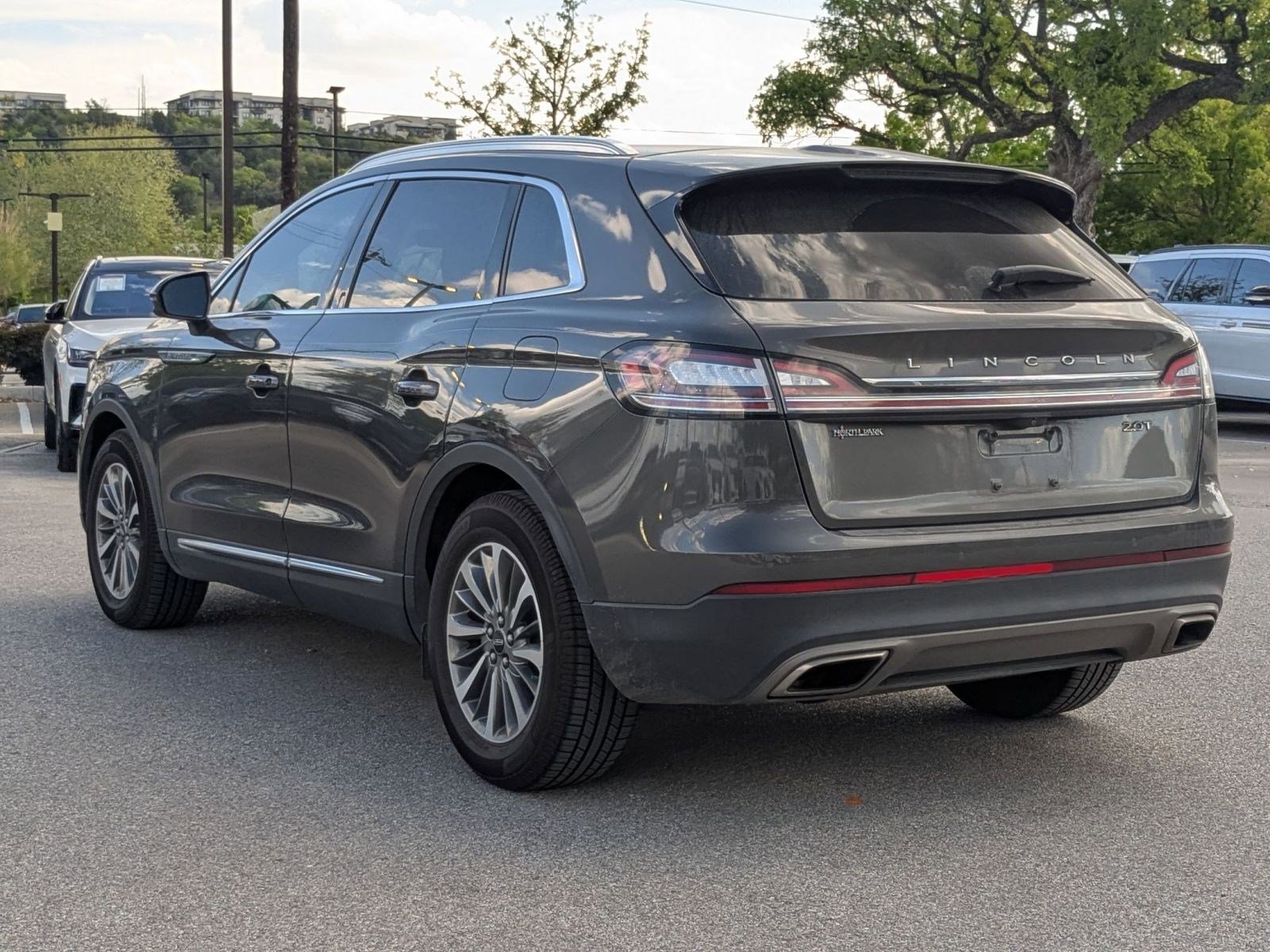 Used 2019 Lincoln Nautilus Select w/ Cargo Utility Package image 5