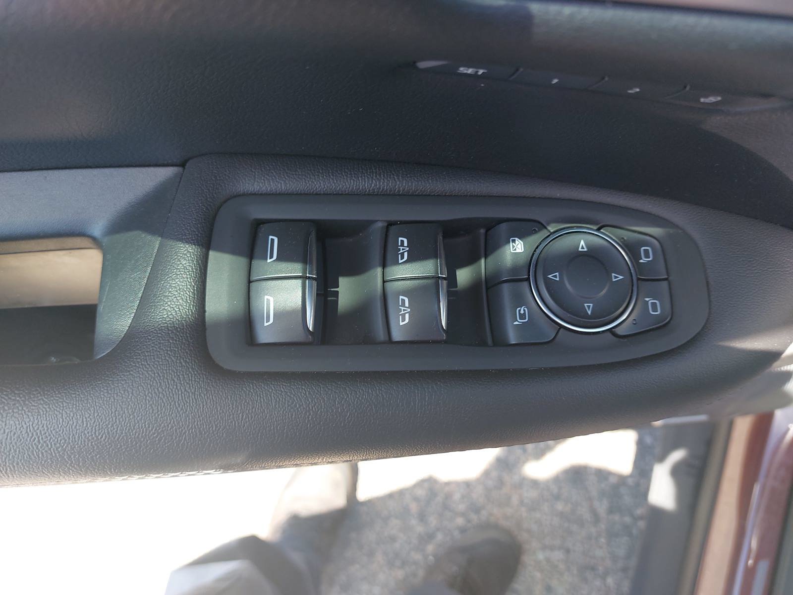Used 2023 Cadillac XT5 Premium Luxury FWD image 30
