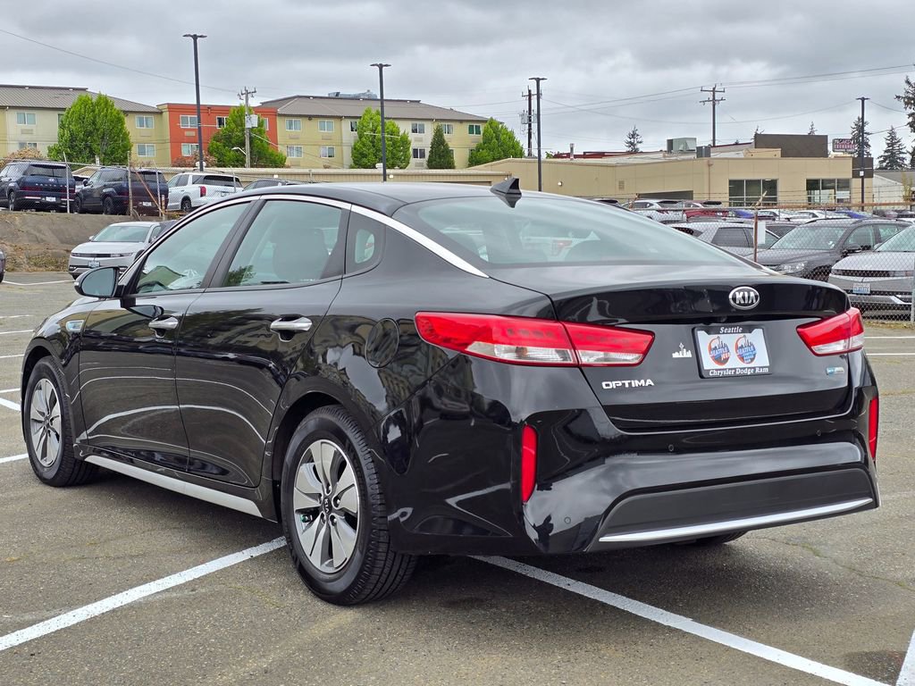 Used 2017 Kia Optima Premium w/ Hybrid Convenience Package FWD image 3