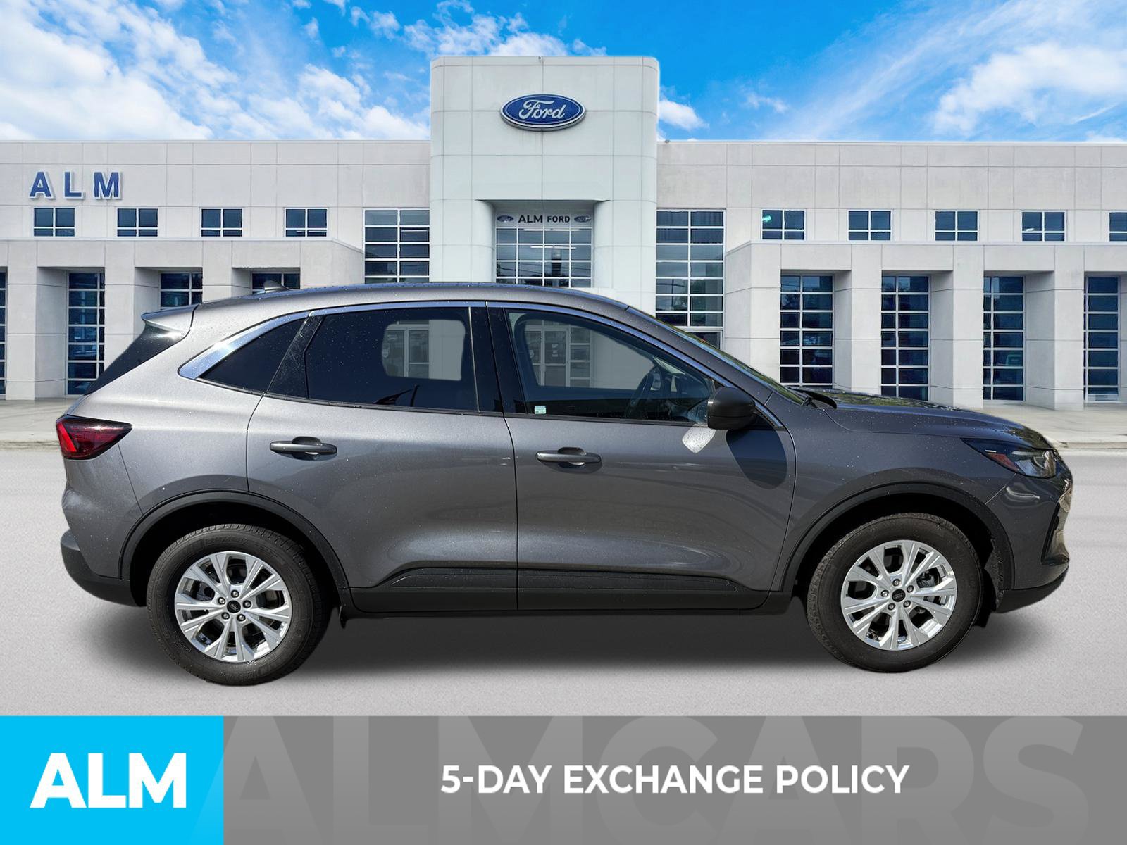 Used 2024 Ford Escape Active FWD image 3