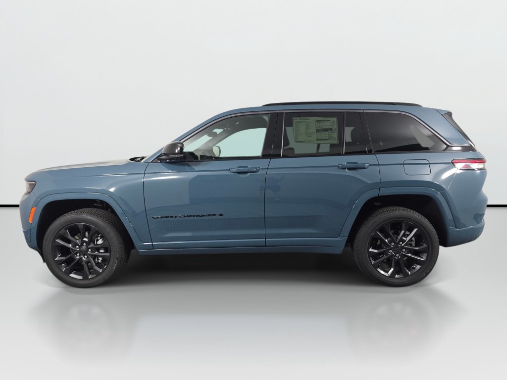 New 2026 Jeep Grand Cherokee Limited AWD/4WD image 7