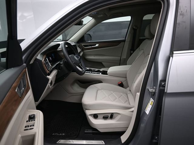 New 2026 Volkswagen Atlas SE image 9