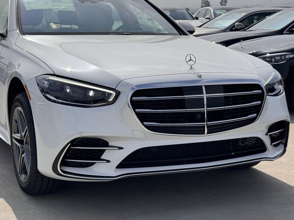 New 2024 Mercedes-Benz S 580 4MATIC Sedan image 3