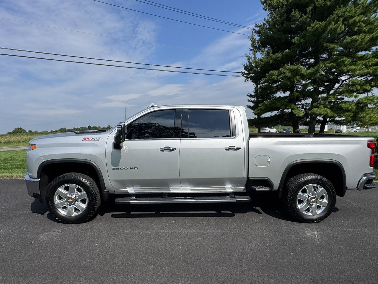 Used 2023 Chevrolet Silverado 2500 LTZ w/ LTZ Plus Package AWD/4WD image 3