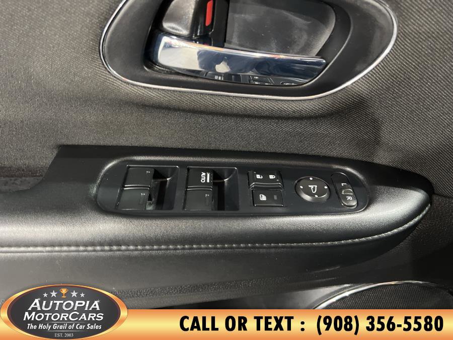 Used 2022 Honda HR-V EX image 19