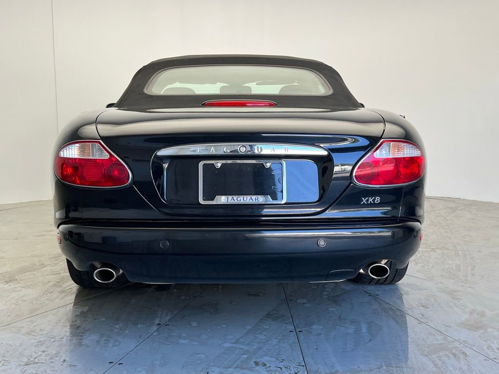 Used 2002 Jaguar XK8 Convertible RWD image 29