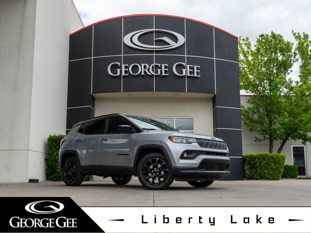 Used 2022 Jeep Compass Latitude w/ Convenience Group