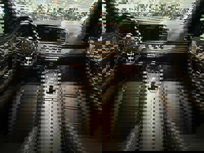 Used 2022 Mercedes-Benz GLE 450 4MATIC w/ AMG Line Exterior image 13