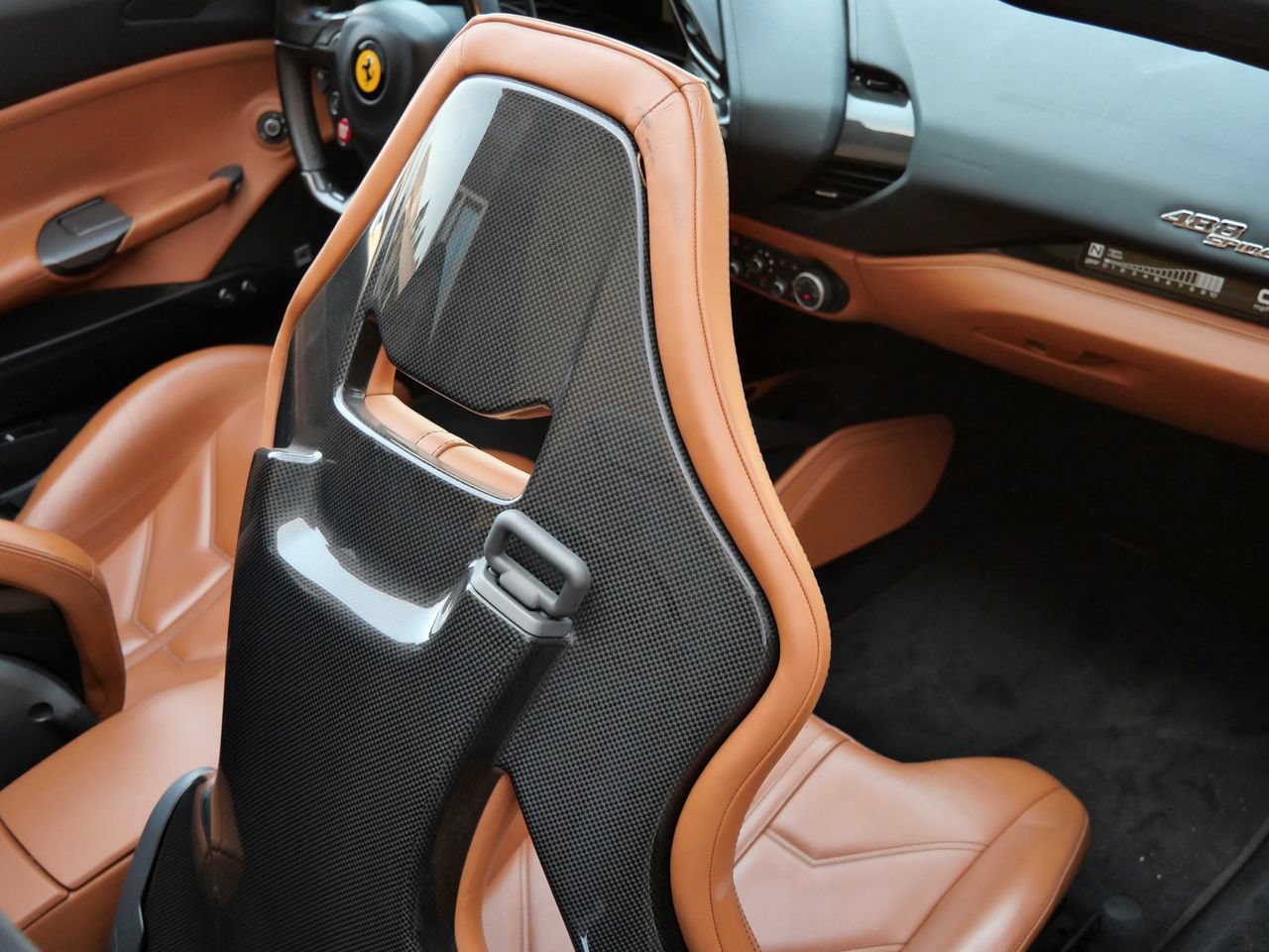 Used 2018 Ferrari 488 Spider RWD image 30