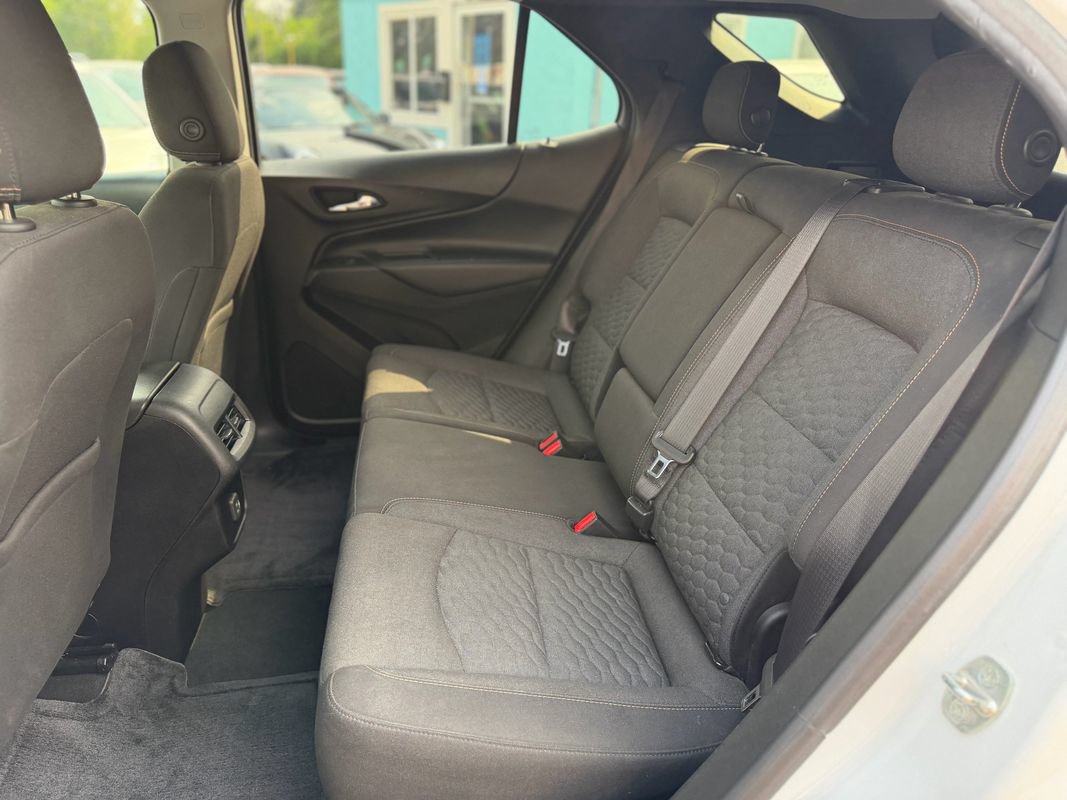 Used 2019 Chevrolet Equinox LT FWD image 9