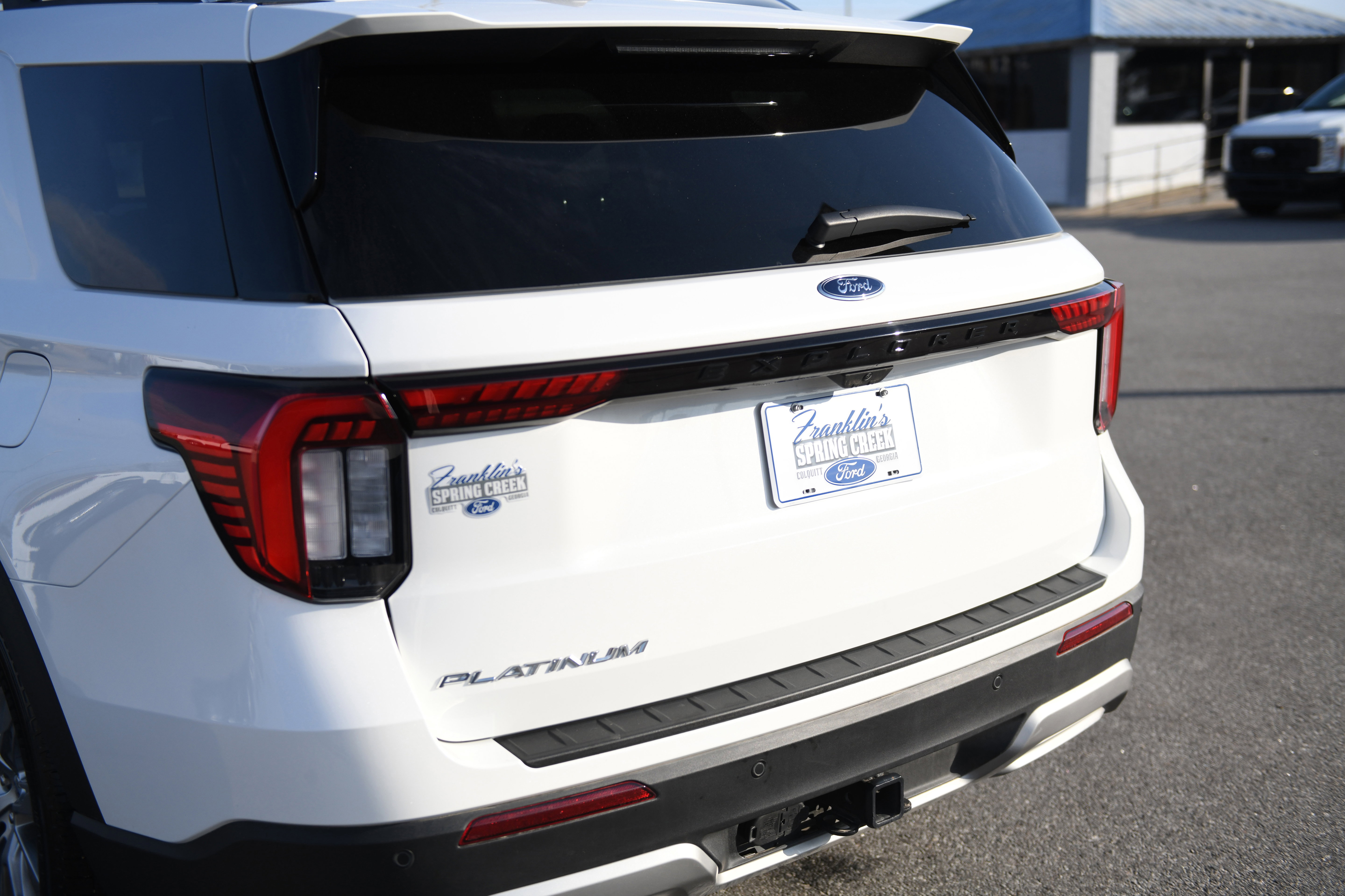 Used 2025 Ford Explorer Platinum image 9
