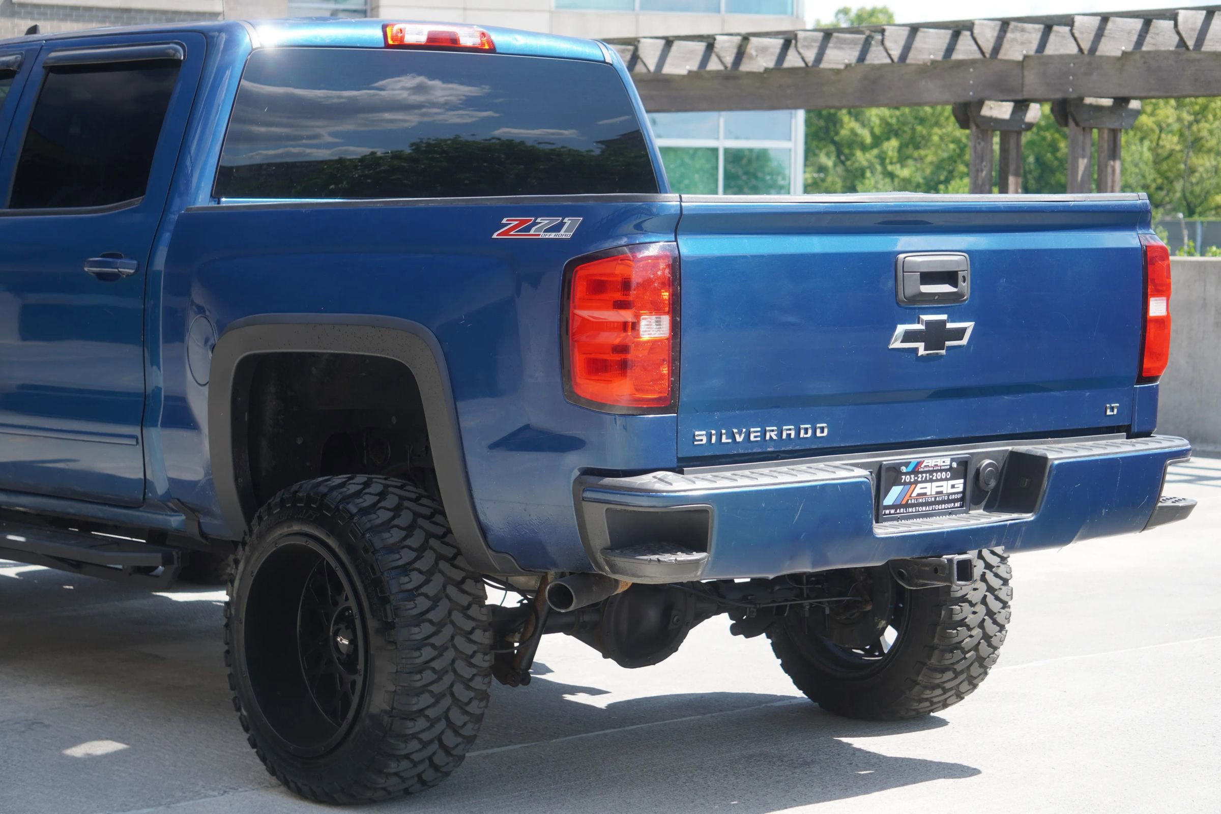 Used 2017 Chevrolet Silverado 1500 LT w/ All Star Edition AWD/4WD image 26