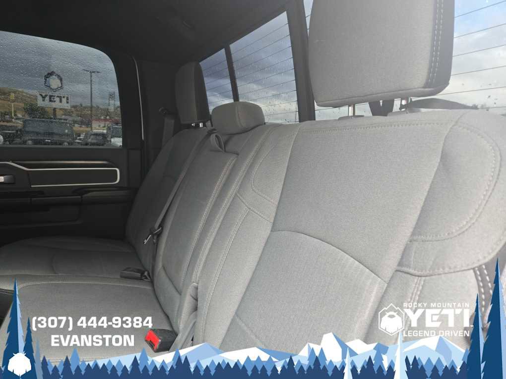 Used 2022 RAM 2500 Big Horn w/ Level C Equiment Group image 12