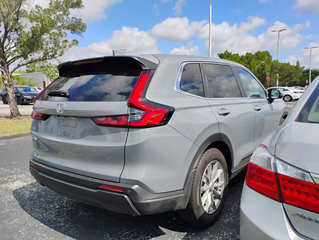 Used 2024 Honda CR-V EX-L image 2