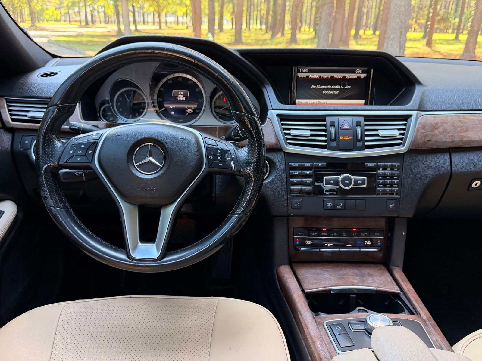 Used 2013 Mercedes-Benz E 350 Sedan image 3