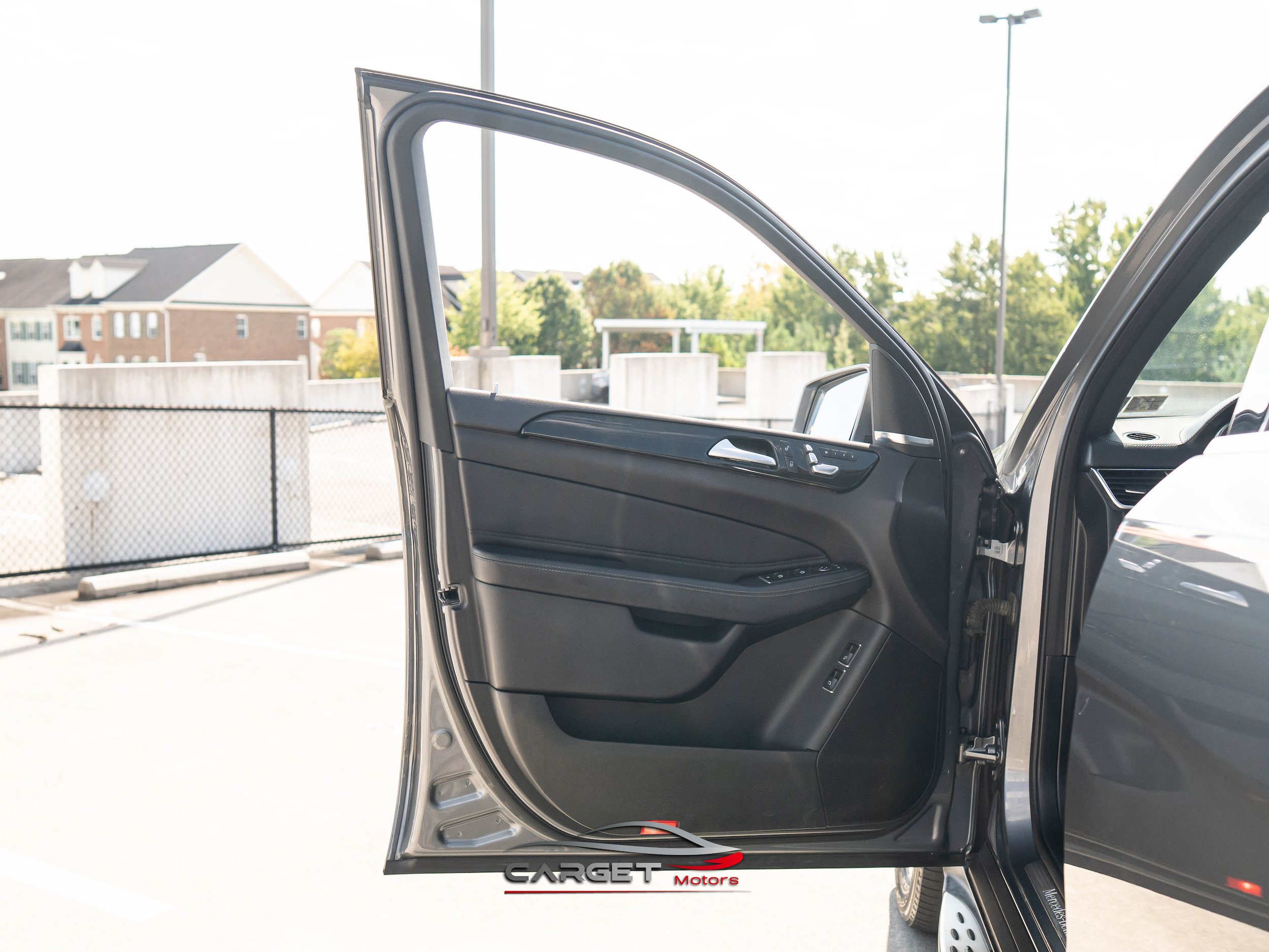 Used 2019 Mercedes-Benz GLS 450 4MATIC image 40