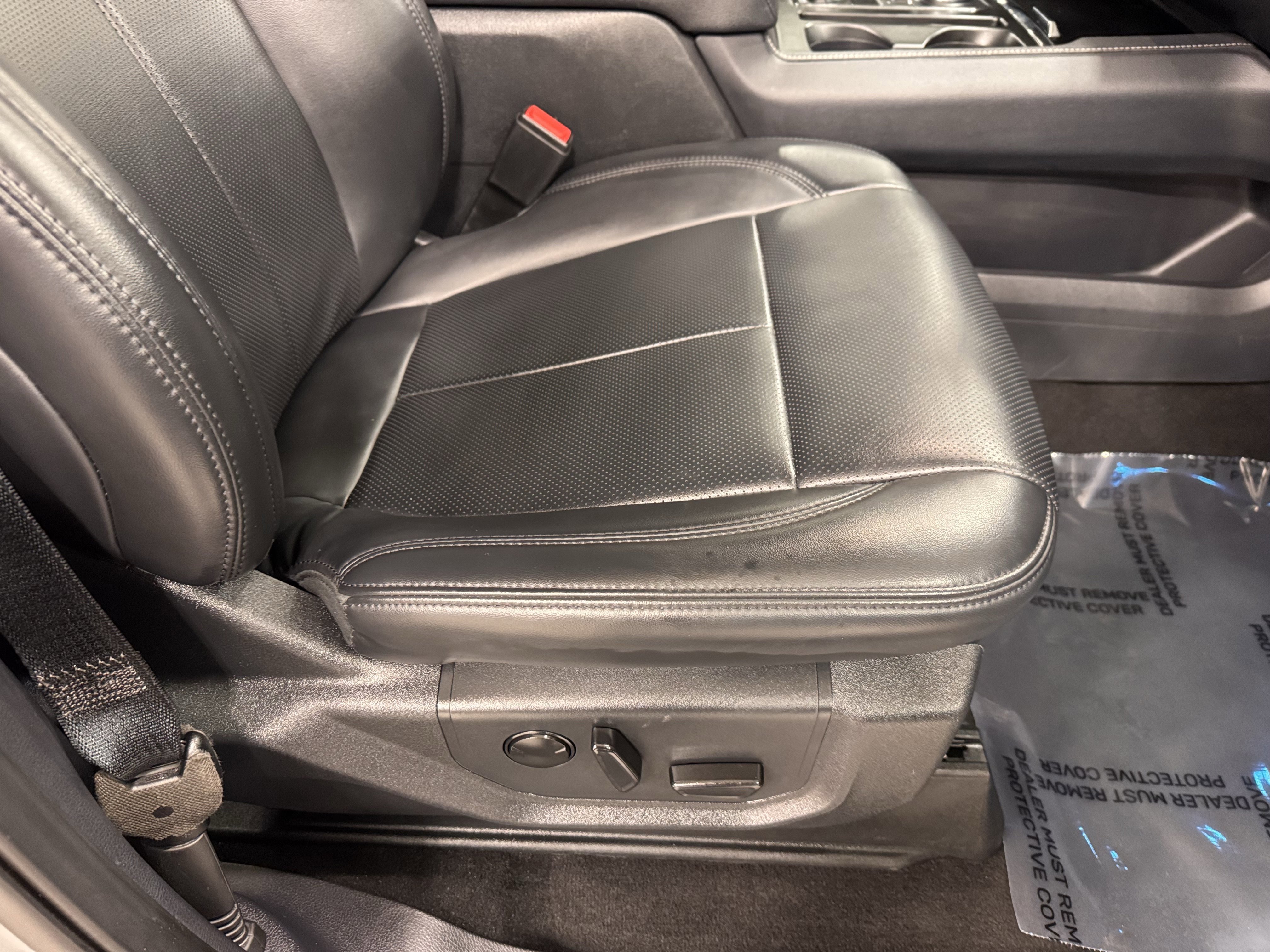 Used 2024 Ford Expedition Max XLT image 28