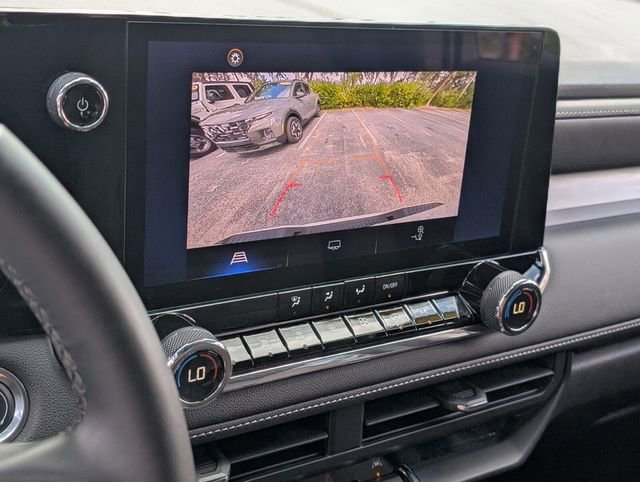 Used 2023 Chevrolet Colorado LT w/ LT Convenience Package image 23