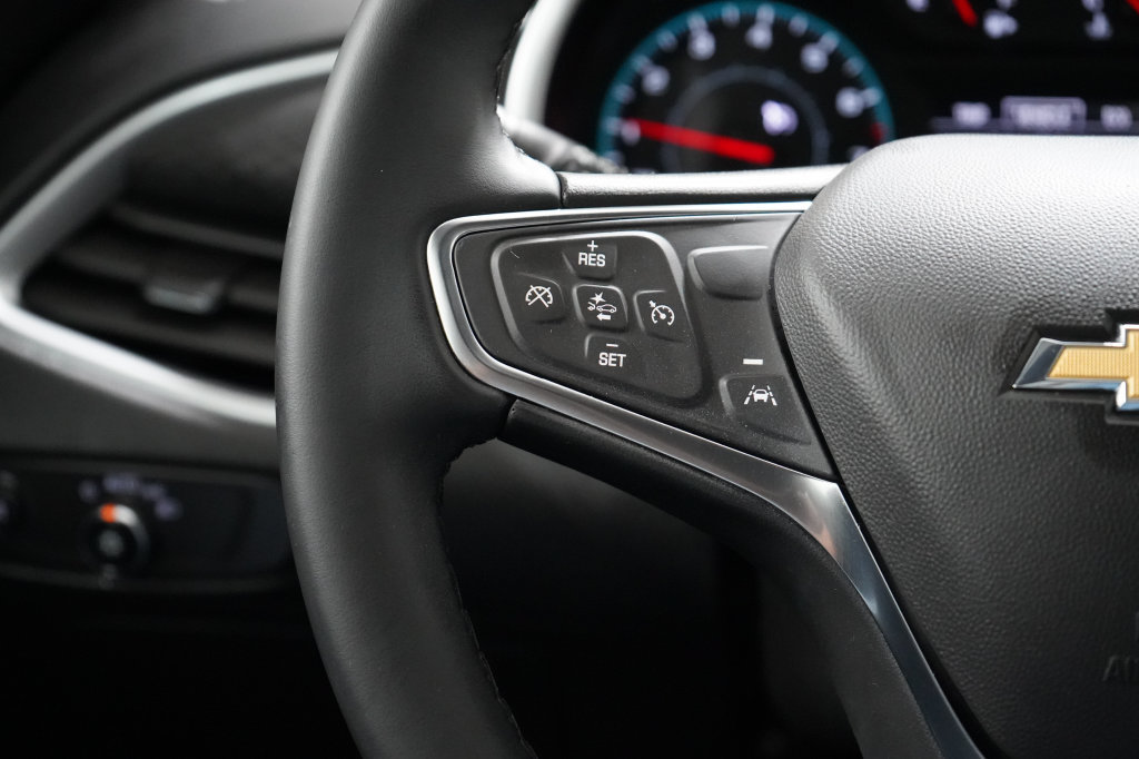 Used 2025 Chevrolet Malibu RS FWD image 14