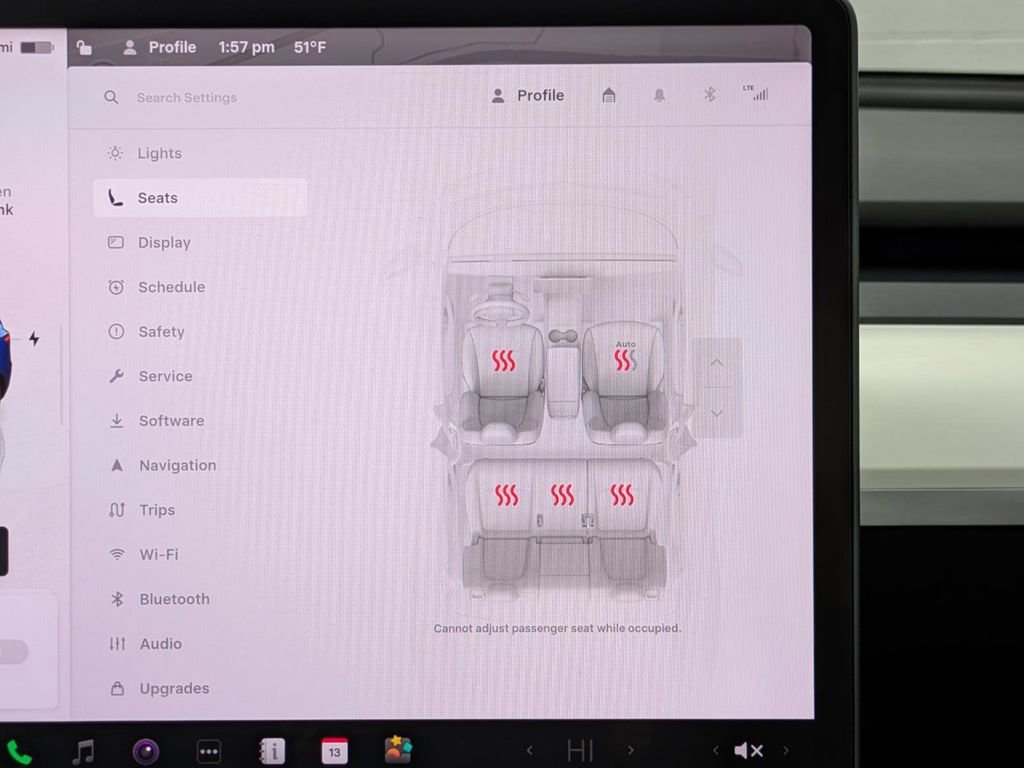 Used 2022 Tesla Model Y Performance image 10