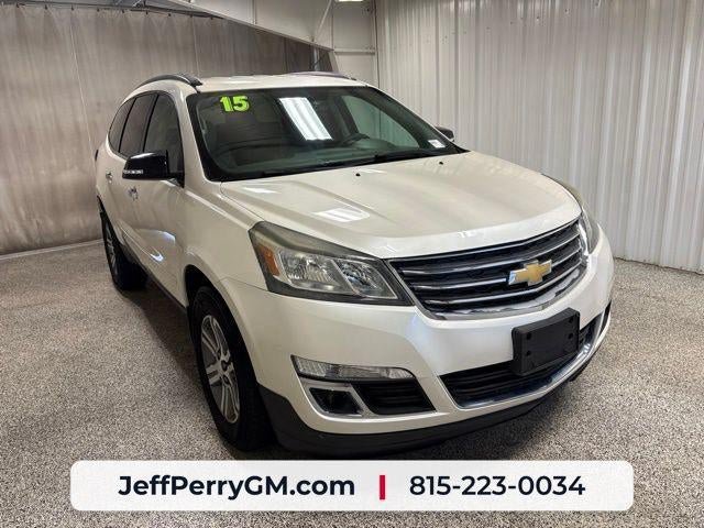 Used 2015 Chevrolet Traverse LT FWD image 2