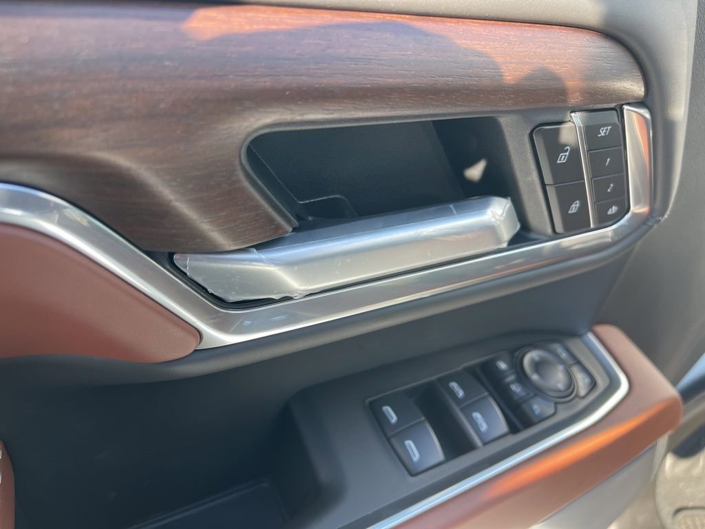 New 2026 GMC Sierra 2500 Denali Ultimate image 11