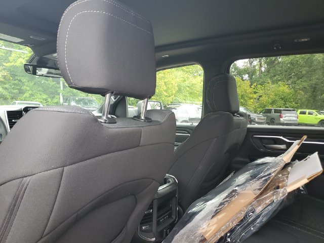 New 2026 RAM 1500 Big Horn AWD/4WD image 10