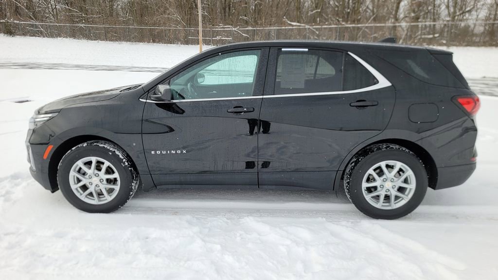 Used 2023 Chevrolet Equinox LT image 7