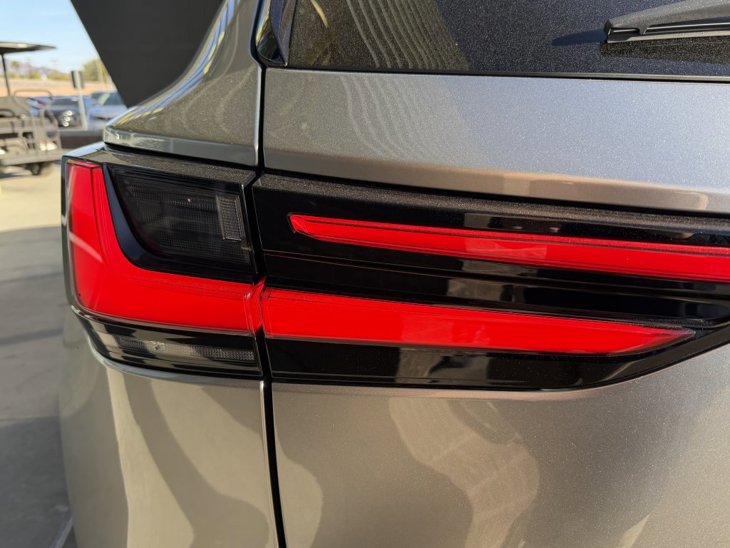 Used 2024 Lexus NX 350h AWD image 14