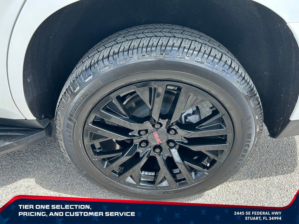 Used 2021 GMC Yukon SLT w/ SLT Premium Package RWD image 9