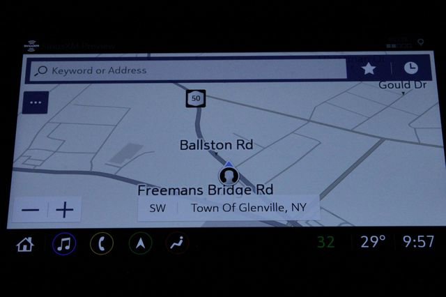 Used 2022 Buick Envision Avenir w/ Technology Package II image 34