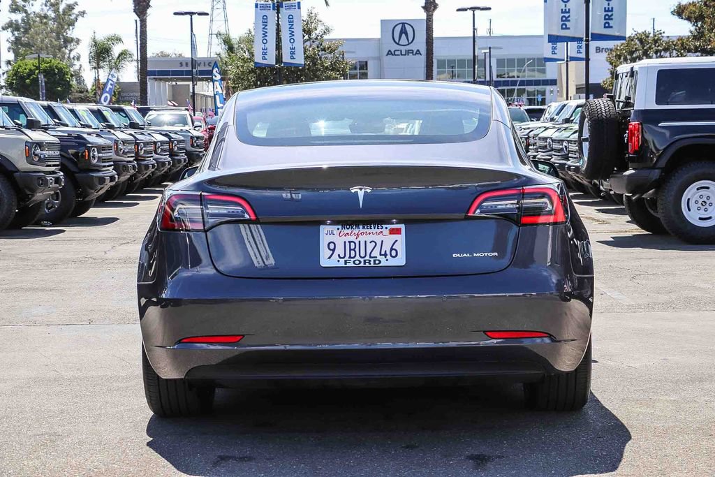 Used 2022 Tesla Model 3 Long Range AWD/4WD image 8