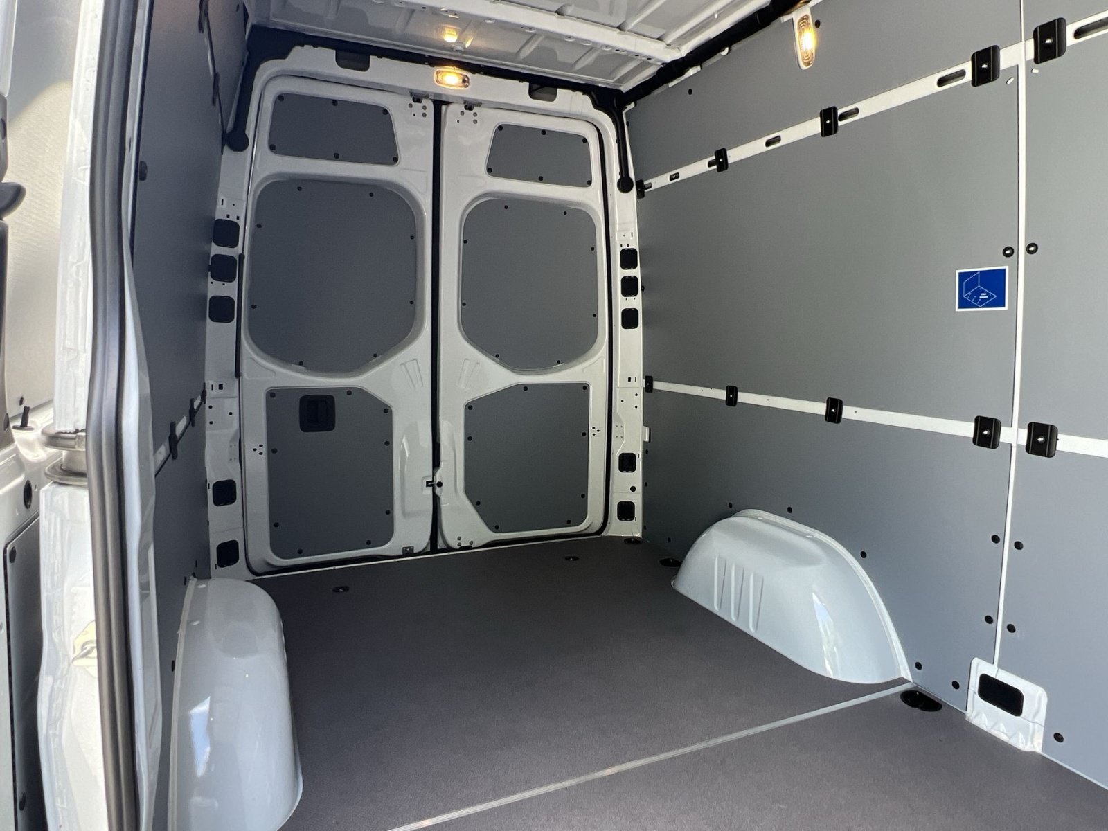 New 2026 Mercedes-Benz Sprinter 2500 image 31