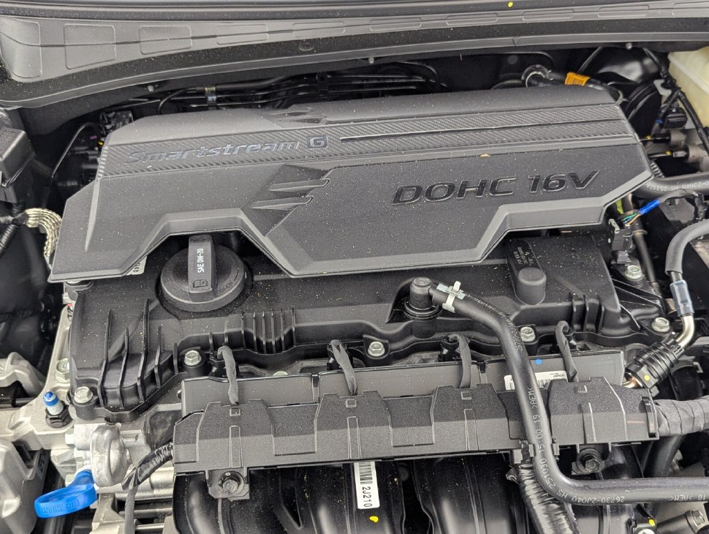 Certified 2026 Hyundai Elantra SE FWD image 12