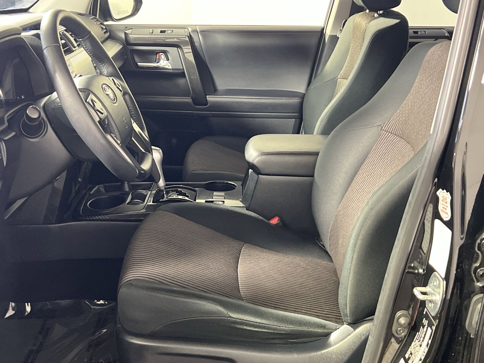 Used 2024 Toyota 4Runner TRD Off-Road image 13