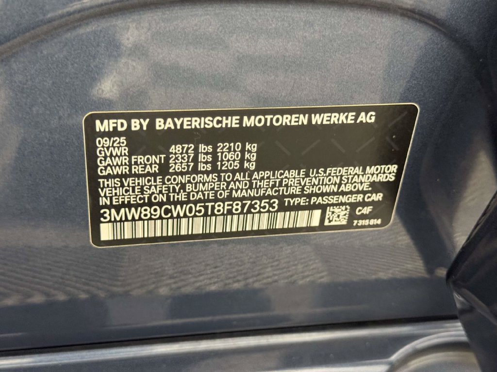 Used 2026 BMW 330i xDrive Sedan w/ Premium Package AWD/4WD image 31